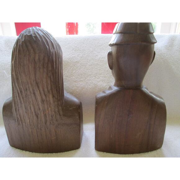 Victor E De La Torre hand carved wooden man and woman, 8" tall - Picture 6 of 9